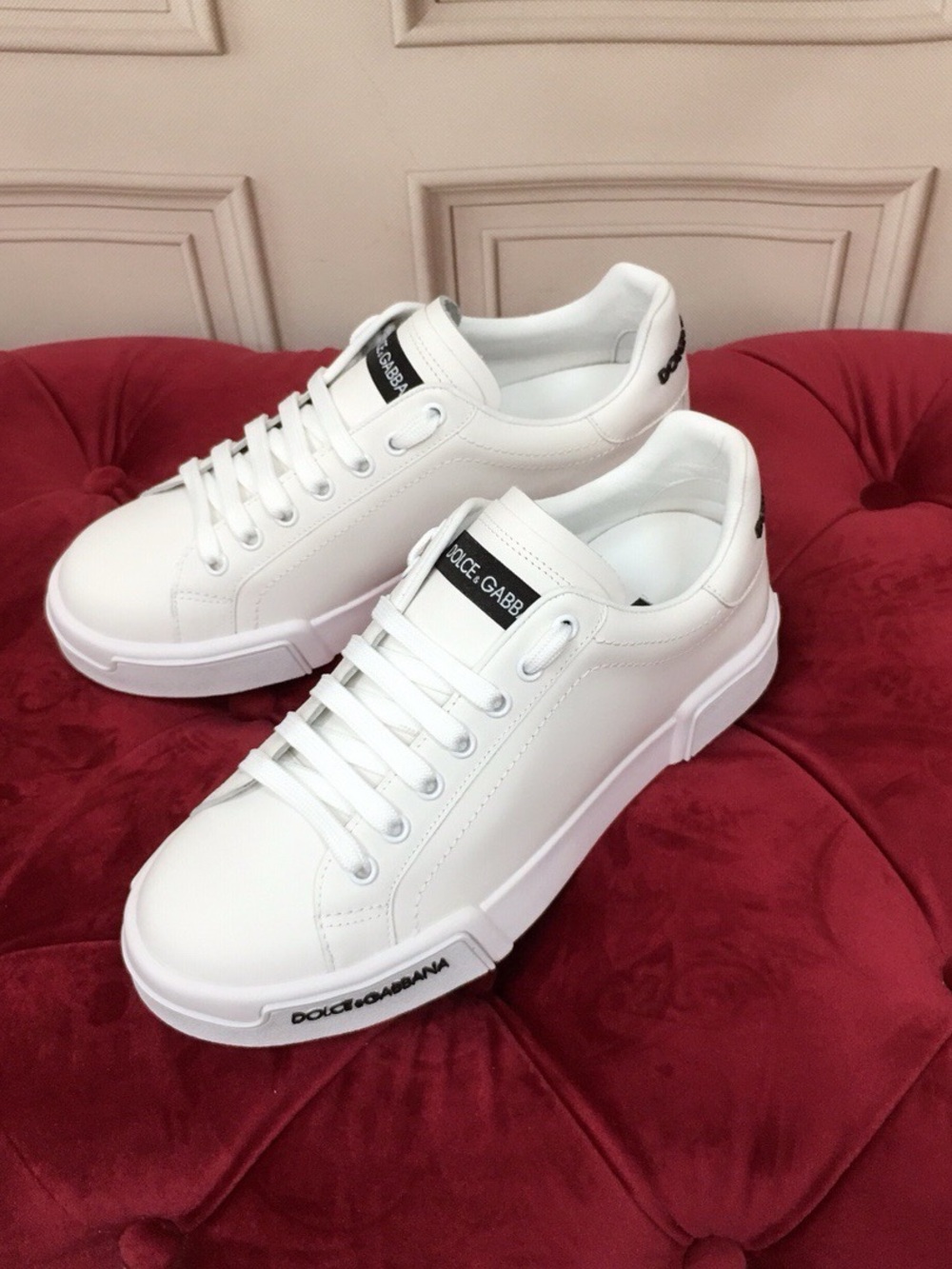 Dolce & Gabbana Men’s White Low-Top Leather Sneakers